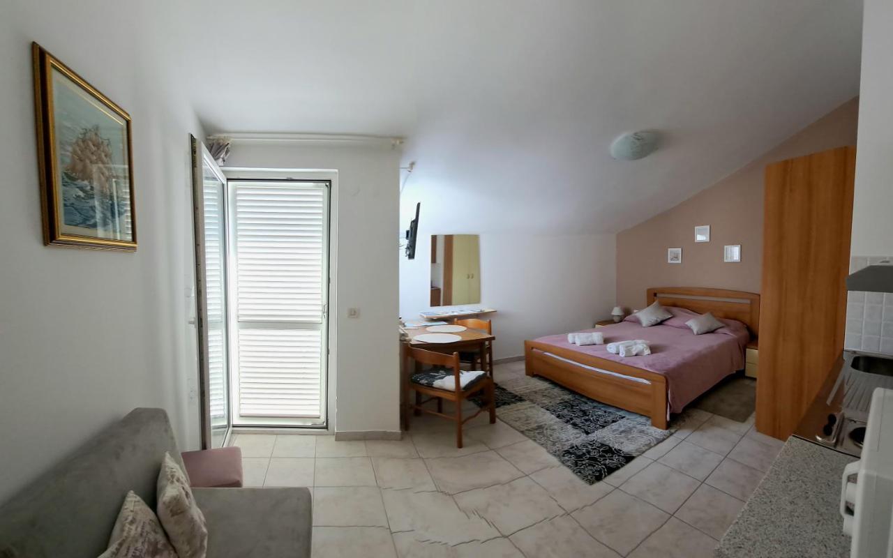 Studio Apartman Olivera Rovinj Extérieur photo